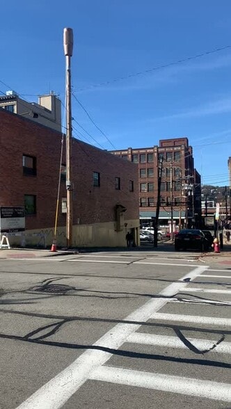 More Photos Of 1601 Liberty Ave, Pittsburgh Warehouse For Sale