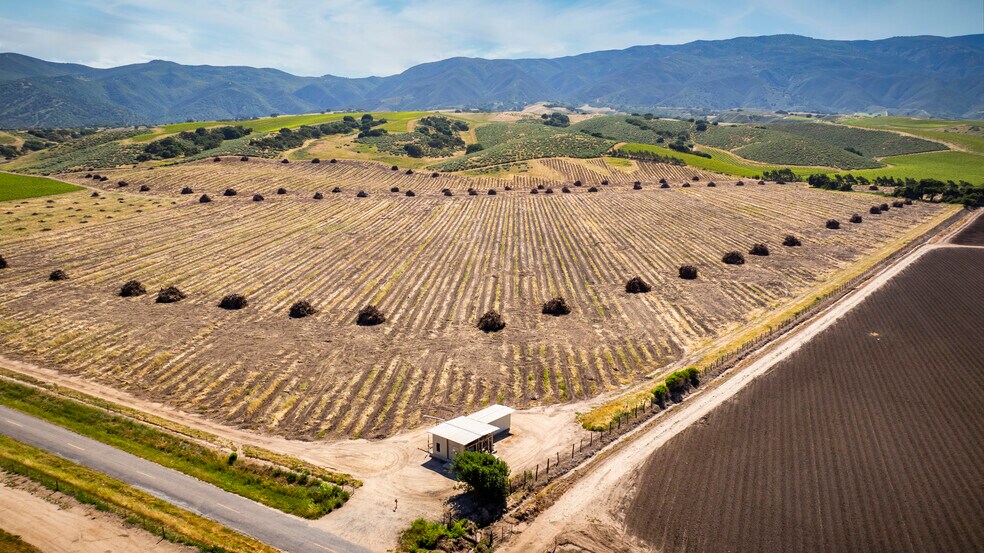 More Photos Of 35422 Paraiso Springs Rd, Soledad Land For Sale