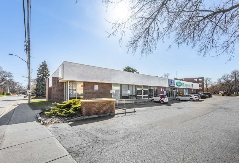 Primary Photo Of 321-325 Moore Ave, Toronto Freestanding For Lease