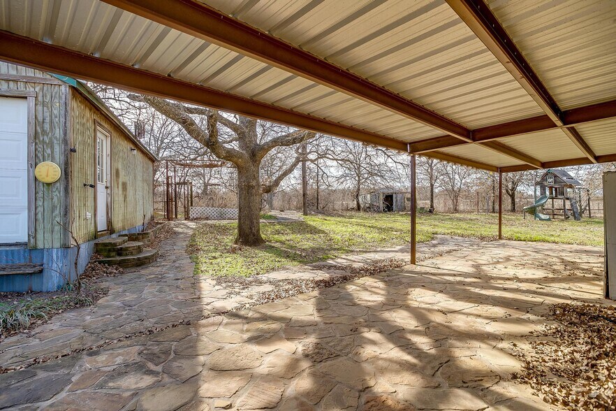 More Photos Of 2040 Erwin Rd, Poolville Land For Sale