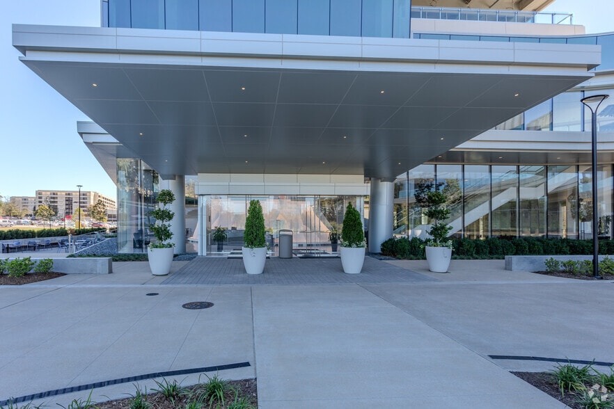 More Photos Of 1000 Social St, Raleigh Office For Lease