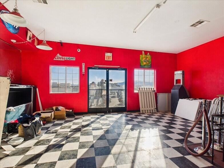 More Photos Of 1700 S Pahrump Valley Blvd, Pahrump Storefront For Sale