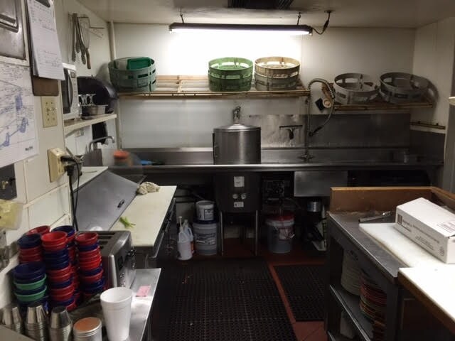 More Photos Of 690 Old Ca-58, Barstow Restaurant For Sale