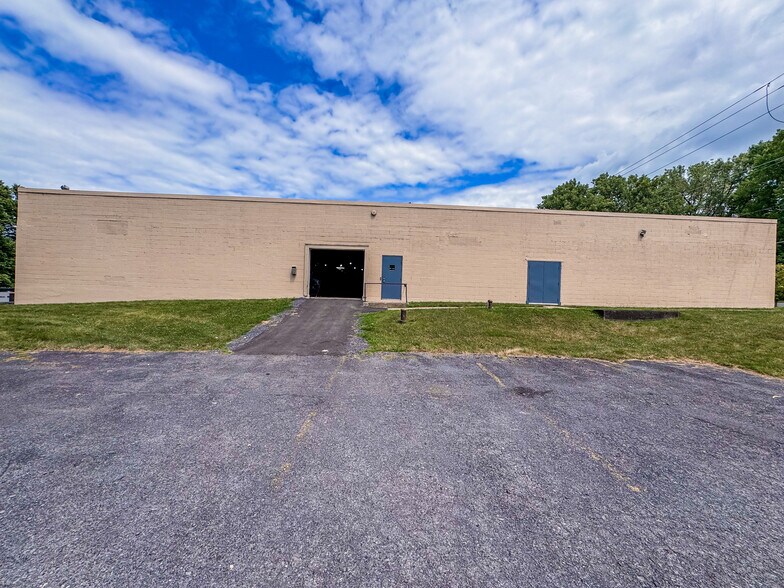 More Photos Of 23 N Division St, Auburn Manufacturing For Sale