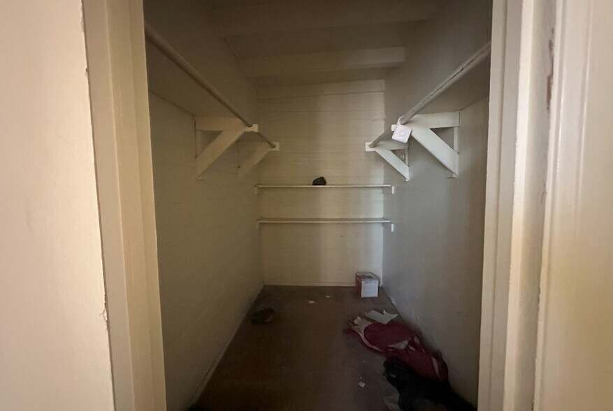 More Photos Of 1111-1119 E Adams St, Tucson Apartments For Sale