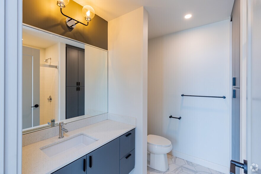 More Photos Of 316 4th Ave, Pittsburgh Apartments For Lease