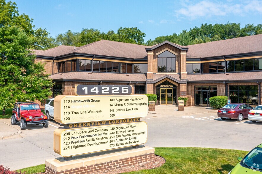More Photos Of 14225 University Ave, Waukee Office For Lease