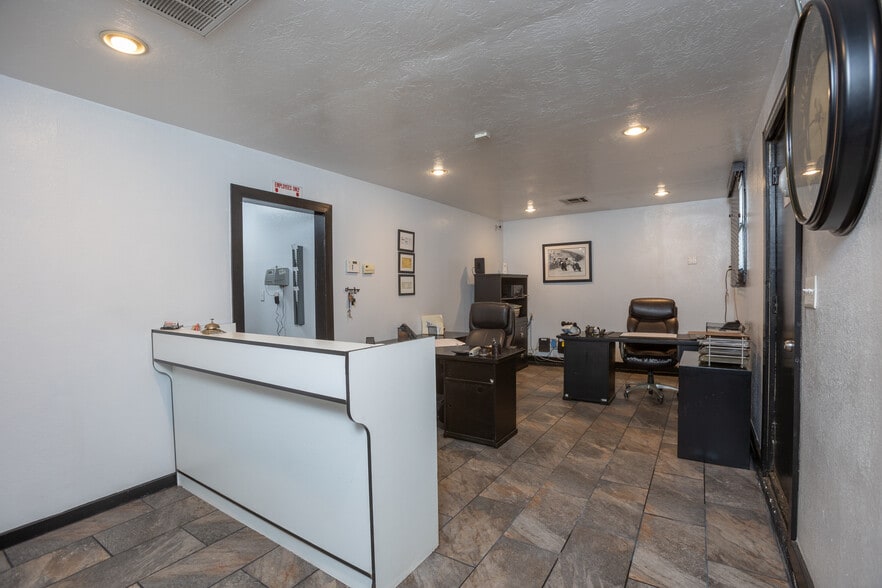 More Photos Of 17635 Arrow Blvd, Fontana Service For Sale