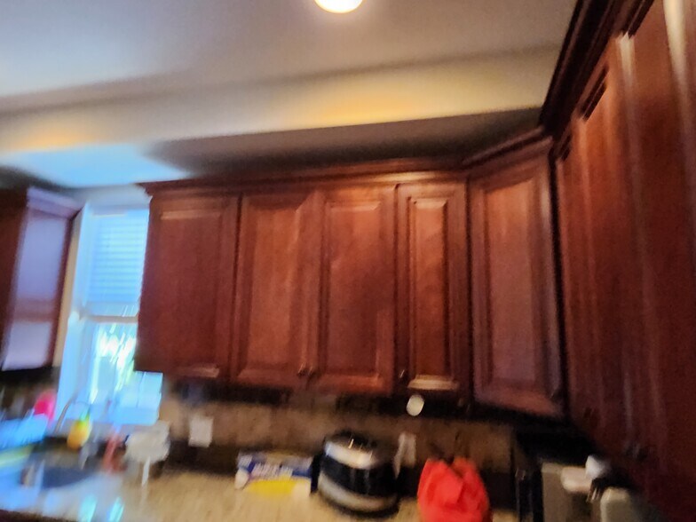 More Photos Of 1901 Pennview Rd, Havertown Flex For Sale