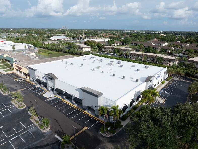 More Photos Of 9299 College Pky, Fort Myers Storefront Retail Office For Lease