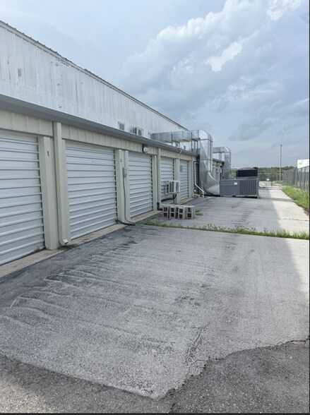 More Photos Of 818 W Veterans Memorial Hwy, Blanchard Industrial For Sale