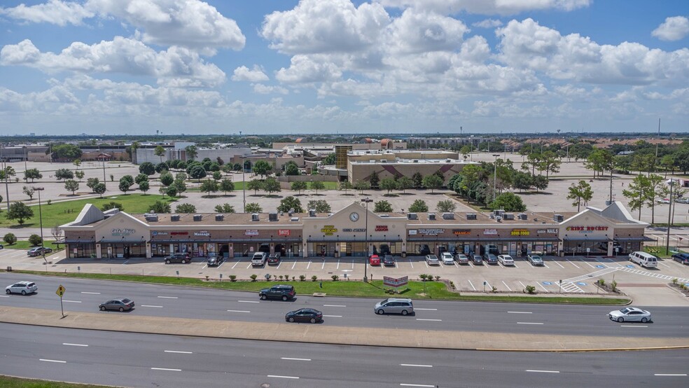 Primary Photo Of 15015 Westheimer Rd, Houston Unknown For Lease