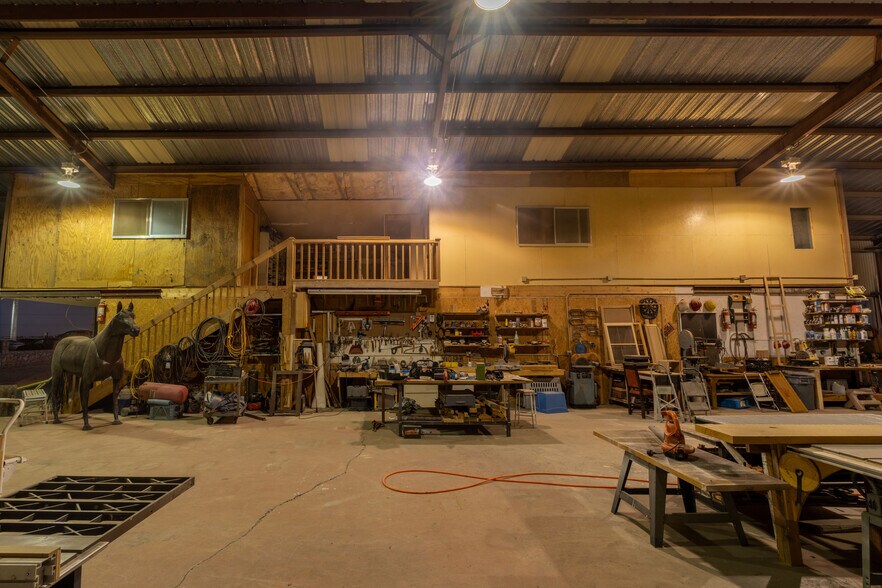 More Photos Of 14751 Horizon Blvd, Horizon City Warehouse For Lease