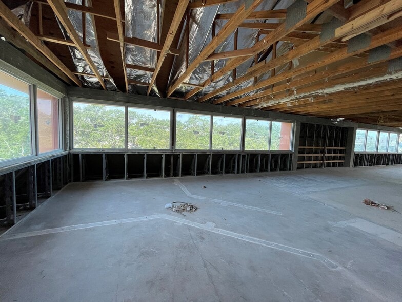 More Photos Of 500 SE Osceola St, Stuart Medical For Sale