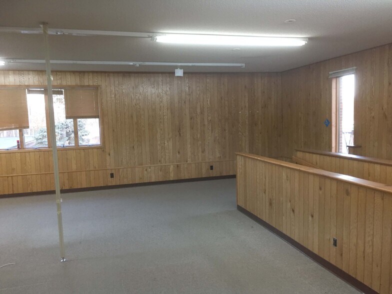 More Photos Of 216 W Chicago St, Jonesville Office For Sale