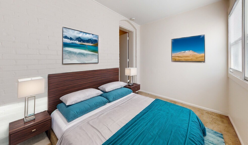 More Photos Of 604 Holly Ave, Saint Paul Apartments For Sale