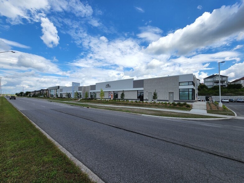 More Photos Of 471 Terry Fox Dr, Kanata General Retail For Lease