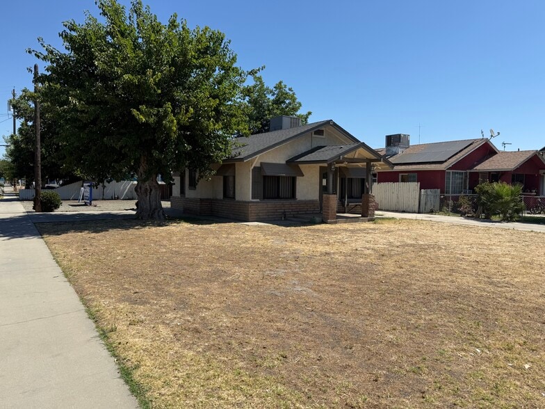 Primary Photo Of 1220 Jepsen Ave, Corcoran Office For Sale