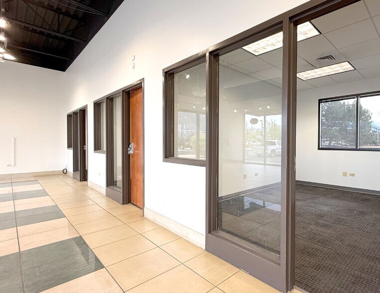 More Photos Of 2930 S Havana St, Aurora Auto Dealership For Lease