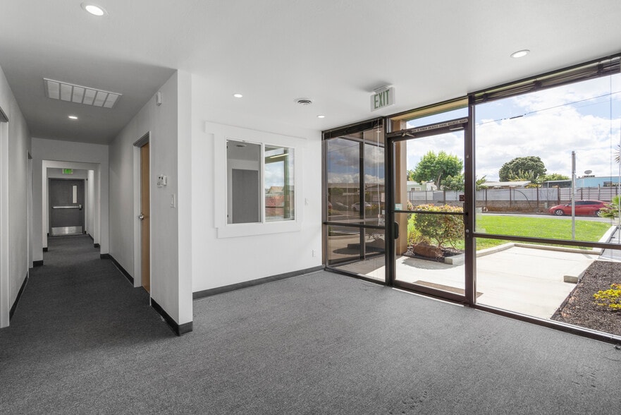 More Photos Of 2505 Amaral Ct, Hayward Warehouse For Sale