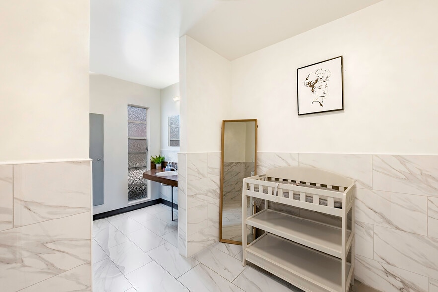 More Photos Of 3435 San Anseline Ave, Long Beach Religious Facility For Sale