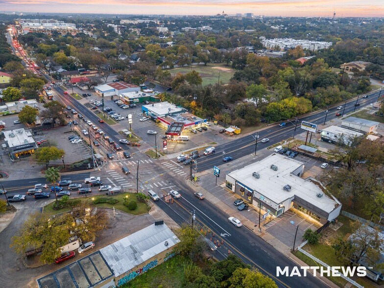 More Photos Of 603 W Oltorf St, Austin Freestanding For Lease