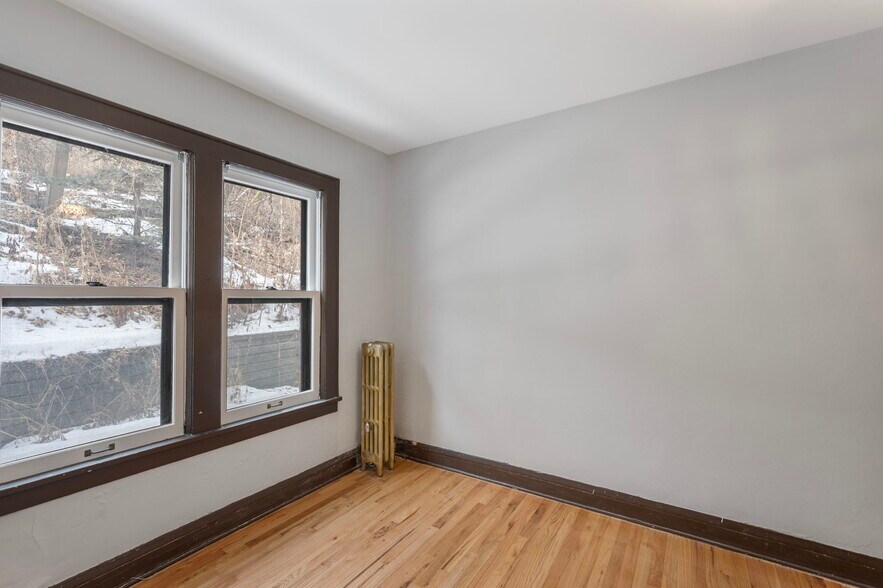 More Photos Of 487 Grand Ave, Saint Paul Apartments For Sale