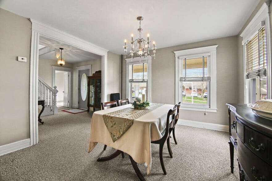More Photos Of 18 Elm St, Rocky Hill Office Residential For Sale