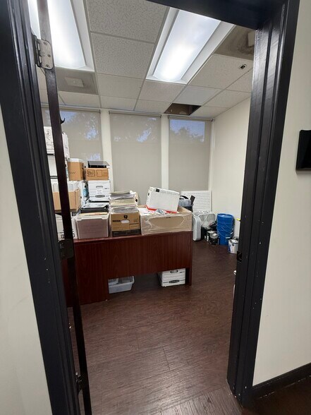 More Photos Of 221 NE Ivanhoe Blvd, Orlando Loft Creative Space For Lease