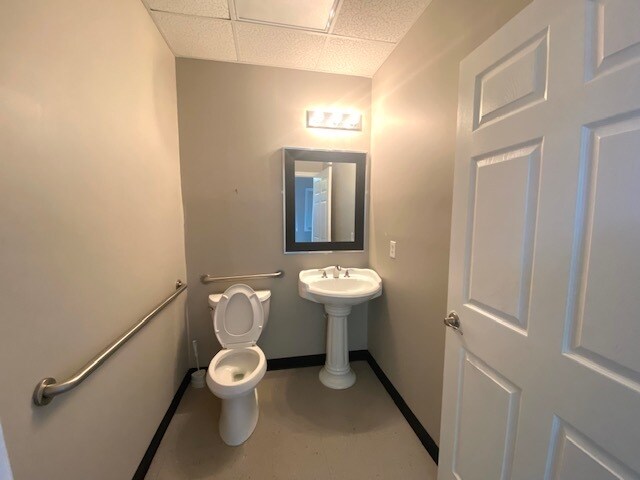 More Photos Of 331 Waldron Rd, La Vergne Unknown For Lease