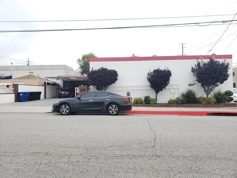Primary Photo Of 852 S Alta Vista Ave, Monrovia Warehouse For Lease