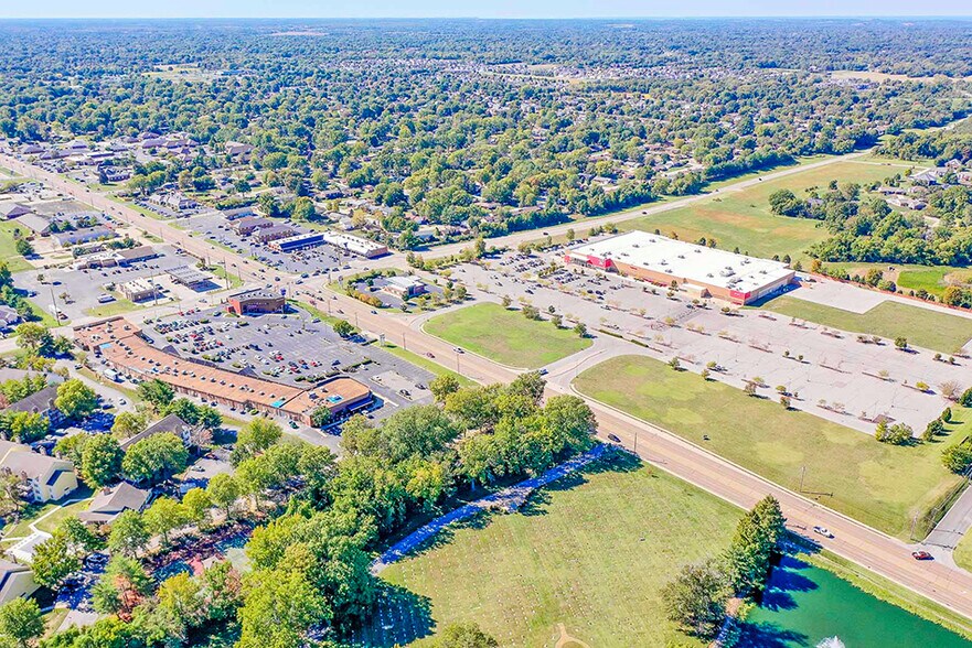 More Photos Of 4608-4660 N Illinois St, Fairview Heights Freestanding For Lease