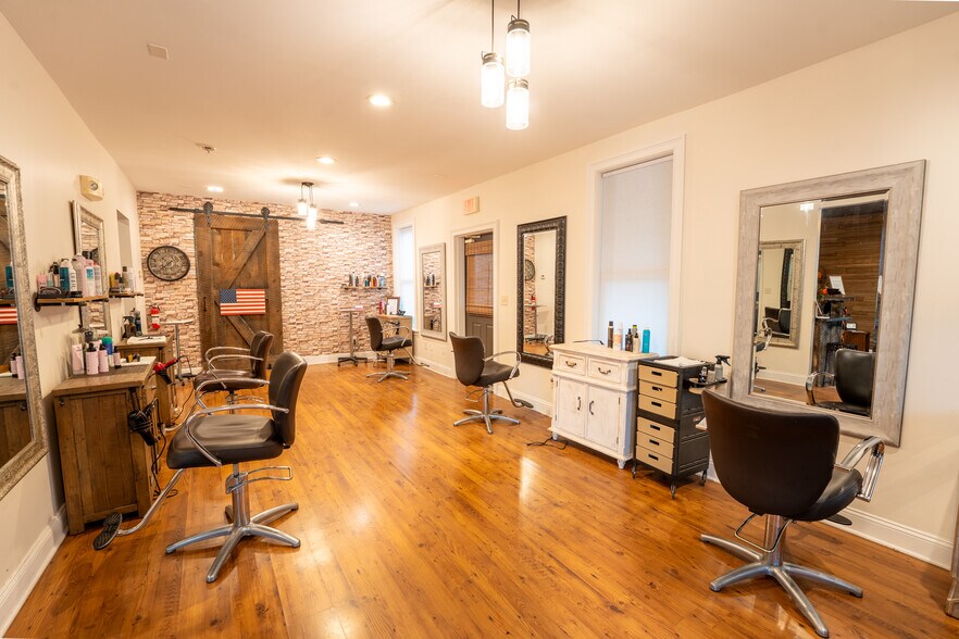 More Photos Of 22 Washington St, Ballston Spa Storefront Retail Residential For Sale