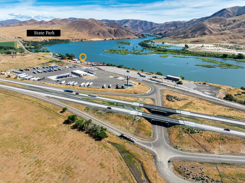 More Photos Of 5960 US Hwy 30, Huntington Auto Salvage Facility For Sale