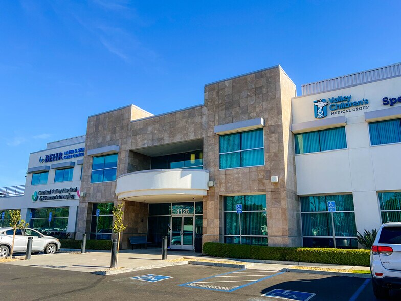 More Photos Of 1125 E Spruce Ave, Fresno Medical For Lease