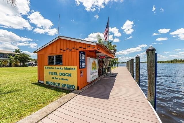 More Photos Of 2200 Marina Park Dr, Fort Myers Marina For Sale