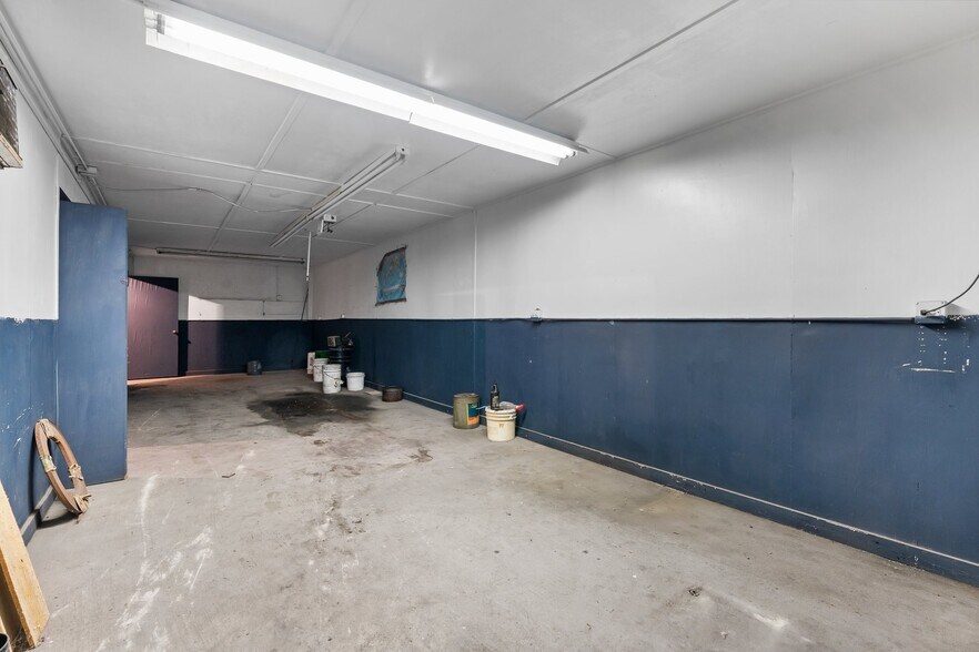 More Photos Of 3314 Carr St, Houston Manufacturing For Sale