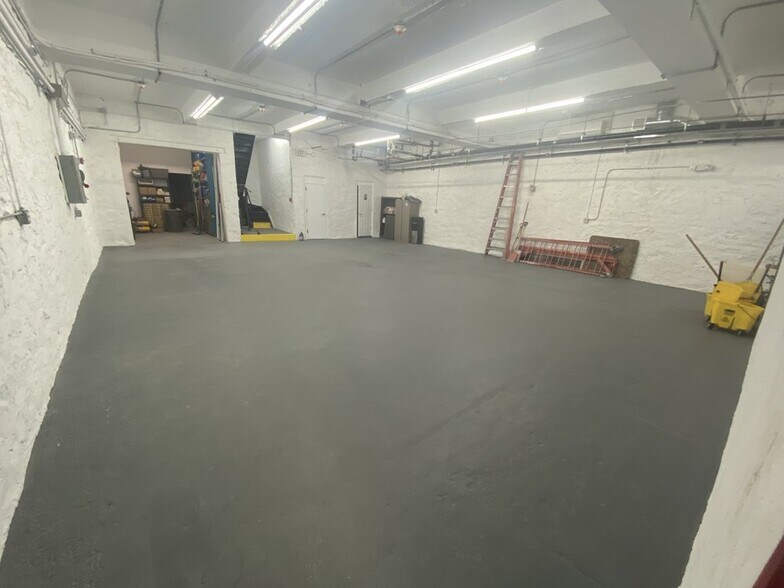 More Photos Of 15 School St, Yonkers Warehouse For Sale