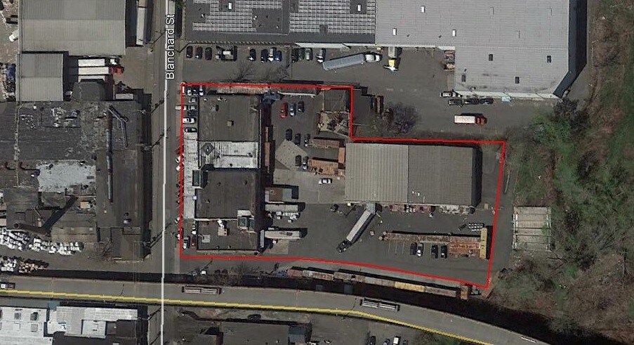 More Photos Of 18-36 Blanchard St, Newark Warehouse For Sale