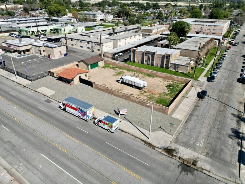 Primary Photo Of 4253 N Sierra Way, San Bernardino Contractor Storage Yard For Sale