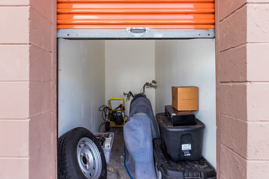 More Photos Of 6203 Springer Dr, Port Richey Industrial For Sale