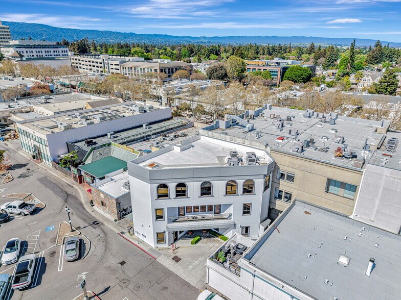 More Photos Of 200 Blossom Ln, Mountain View Loft Creative Space For Lease