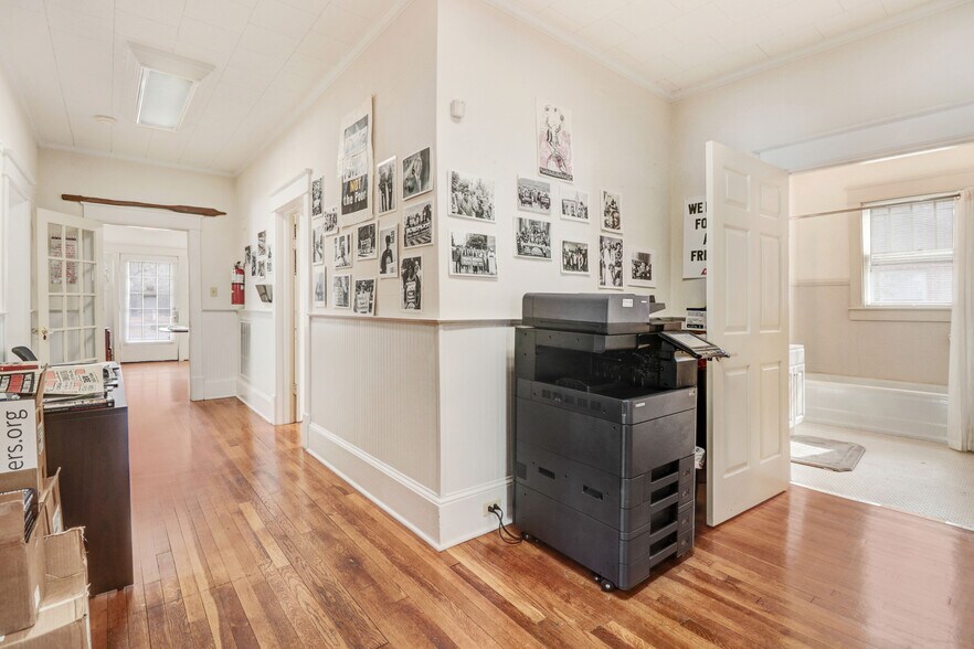 More Photos Of 1206 E Ash St, Goldsboro Loft Creative Space For Lease