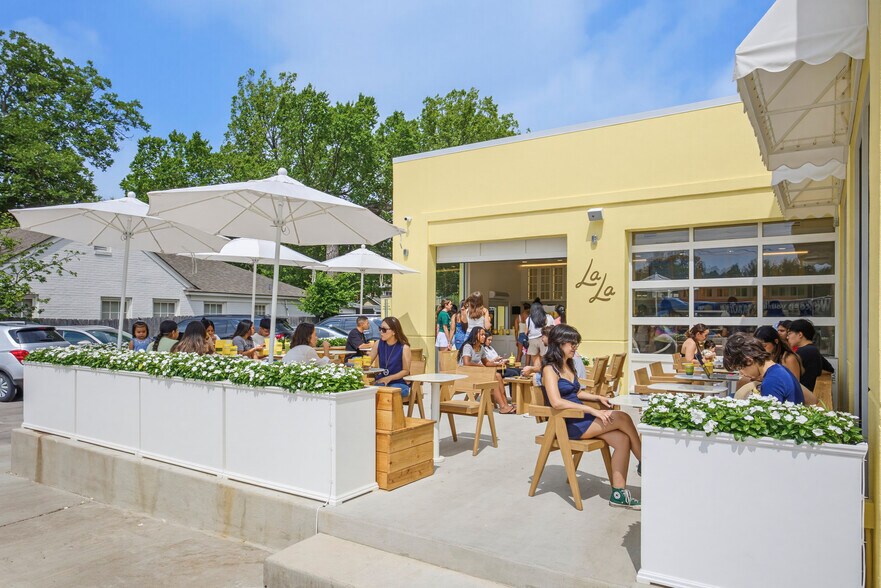 More Photos Of , Austin General Retail For Sale