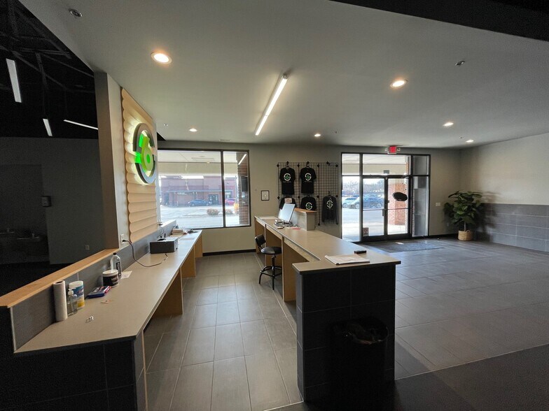 More Photos Of 1802 N Jackson St, Tullahoma Unknown For Lease