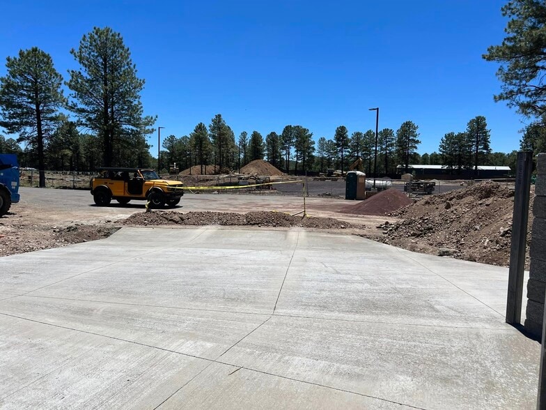 More Photos Of 5590 Dark Sky, Flagstaff Self Storage For Sale