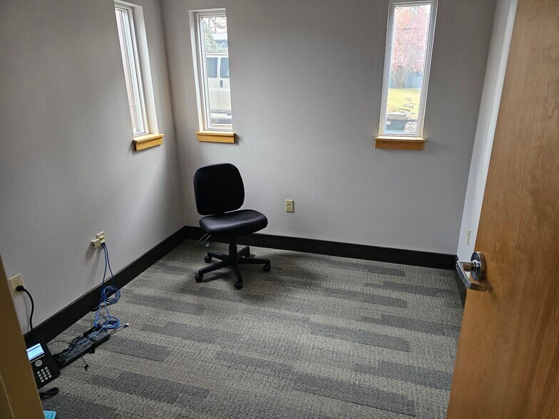 More Photos Of 711 13th St E, Whitefish Healthcare For Sale