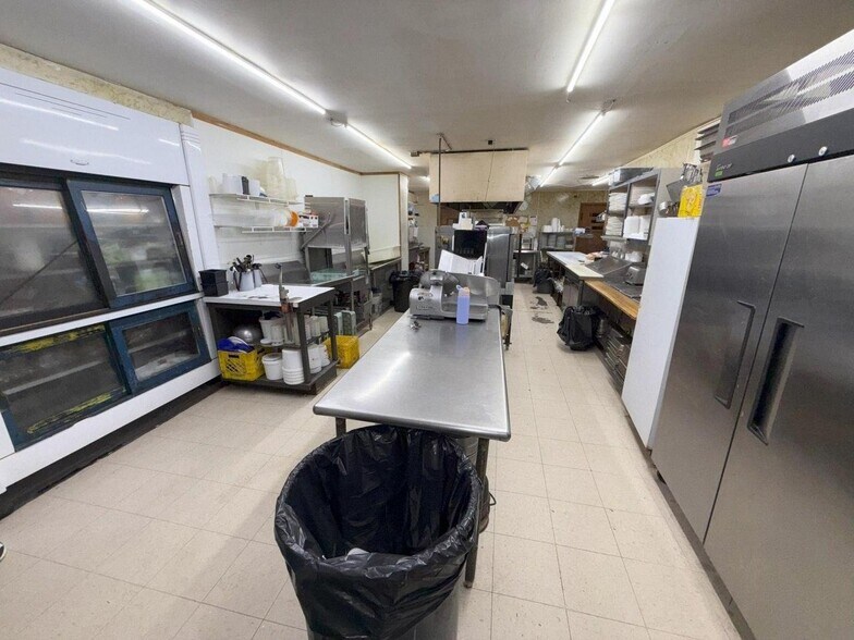 More Photos Of 402 Main St, Griswold Restaurant For Sale