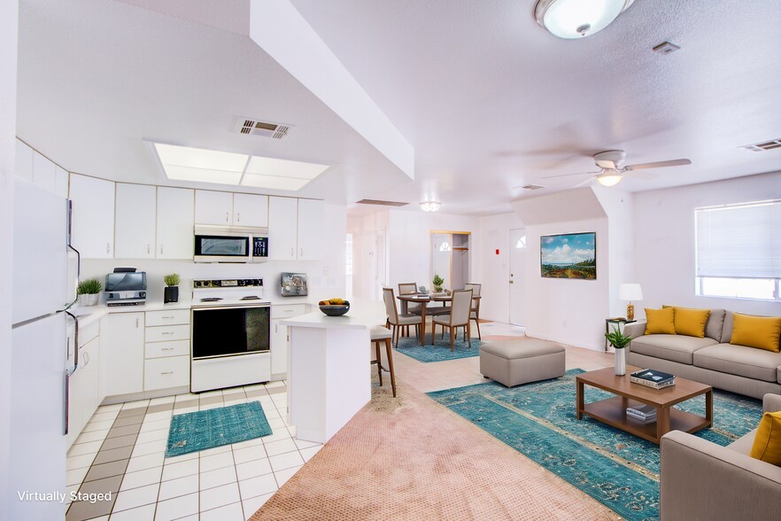 More Photos Of 1308 Wyoming St, Boulder City General Retail For Sale