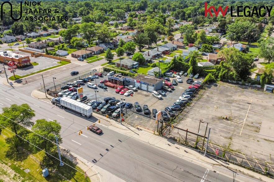 More Photos Of 21101 W 8 Mile Rd, Detroit Auto Dealership For Sale